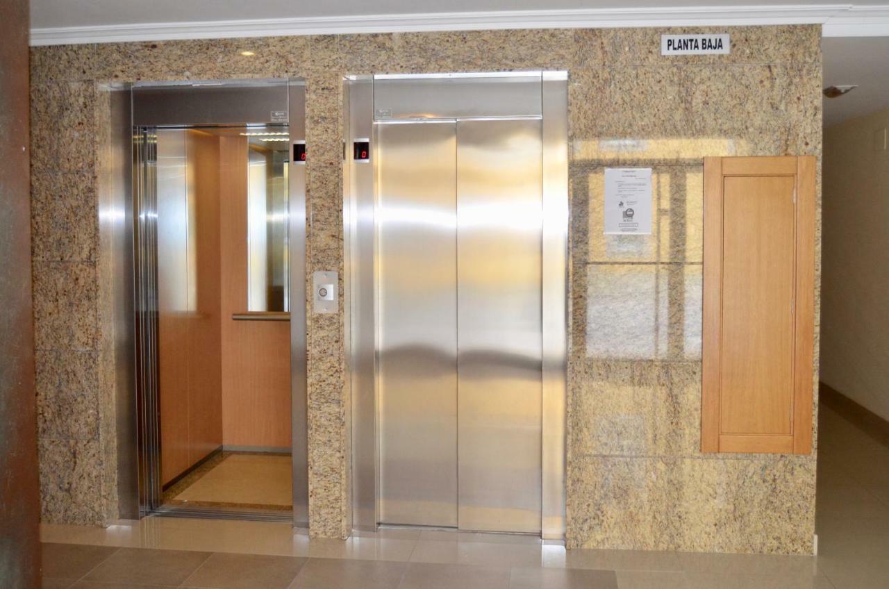 דירות Apartamento Completamente Equipado En Ares. מראה חיצוני תמונה